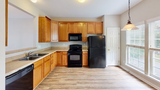 15729 Castle Watch Ave in Charlotte, NC - Building Photo - Building Photo