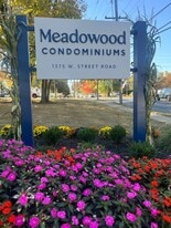 1575 W Street Rd in Warminster, PA - Building Photo