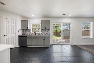 804 Tapestry Cove in Pflugerville, TX - Building Photo - Building Photo