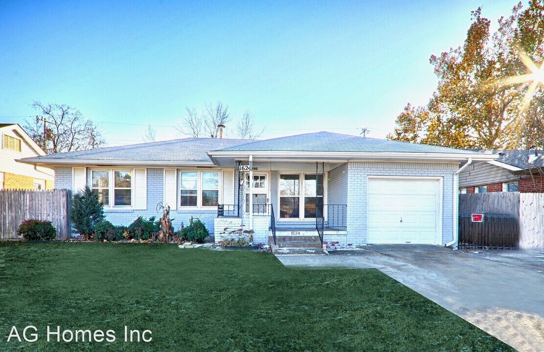 1624 Carlisle Ct Photo