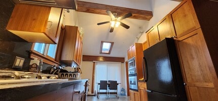 153 Winthrop Pkwy, Unit 2 in Revere, MA - Building Photo - Building Photo