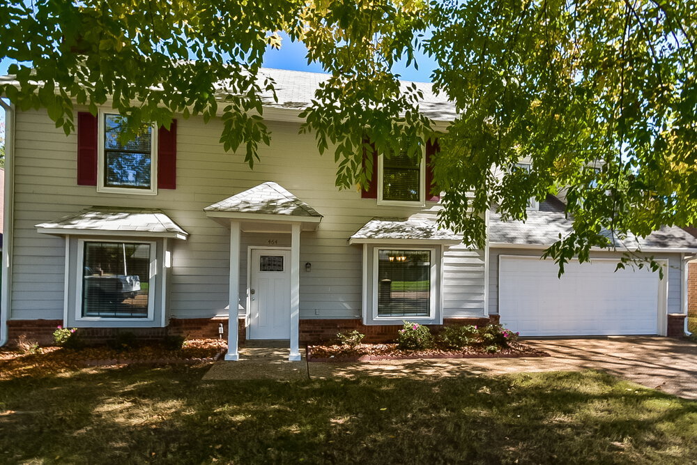 2464 Green Glen Dr in Memphis, TN - Building Photo