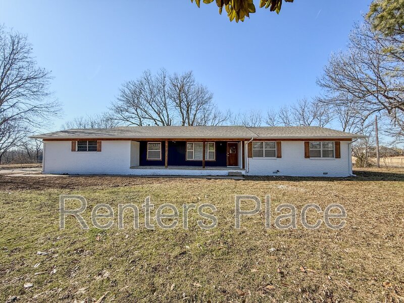 12110 S 185th E Ave in Broken Arrow, OK - Building Photo