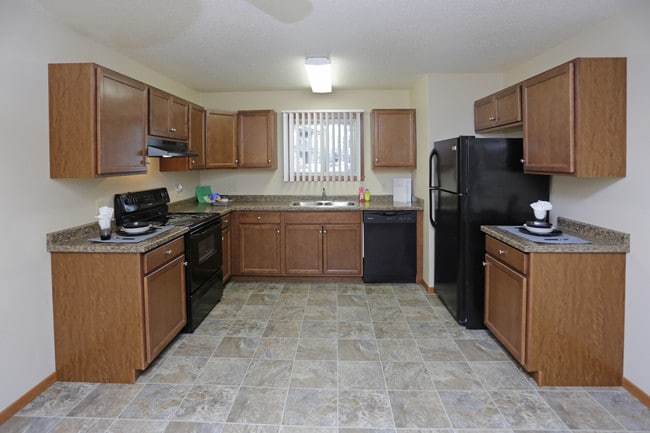 Highland Meadows Apartment Community in Bismarck, ND - Foto de edificio - Interior Photo