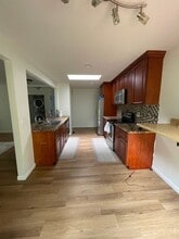 10918 49th Ave S in Tukwila, WA - Building Photo - Building Photo