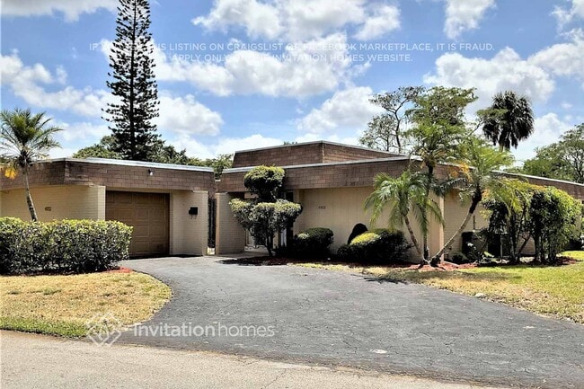 property at 4903 Banyan Ln