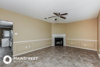 645 Lemon Dr in Arlington, TX - Foto de edificio - Building Photo