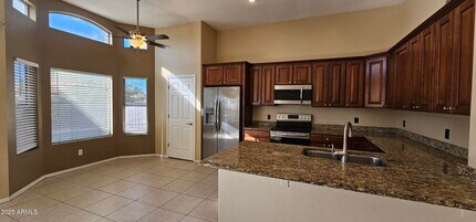 15002 S 47th St in Phoenix, AZ - Building Photo - Building Photo