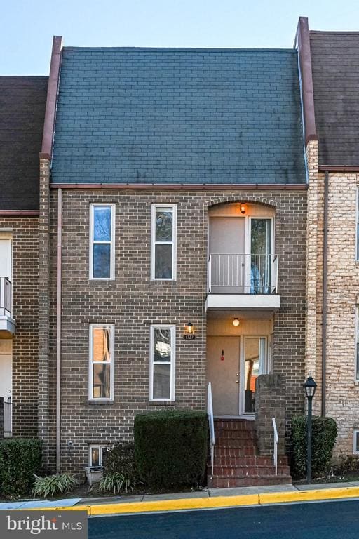 1727 Cy Ct in Vienna, VA - Building Photo - Building Photo