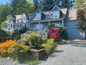 3788 Morning Glory Ln in Langley, WA - Building Photo - Building Photo