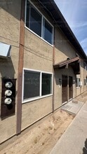1405 Pacific St in Bakersfield, CA - Building Photo - Building Photo