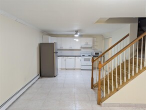 38 3rd St in Ronkonkoma, NY - Building Photo - Building Photo