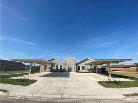 3713 Paola St in Edinburg, TX - Building Photo