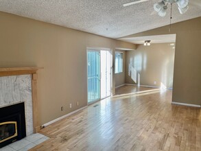 15739 E Mercer Pl in Aurora, CO - Foto de edificio - Building Photo
