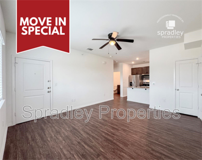 property at 1124 W Ave O