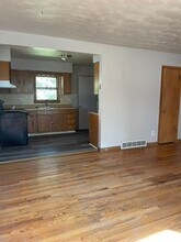 4516 Huntington Ave in Omaha, NE - Foto de edificio - Building Photo