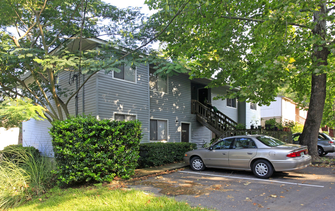 737 Pointe Ct in Tallahassee, FL - Building Photo