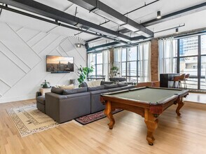 1617 S Michigan Ave, Unit 207 in Chicago, IL - Building Photo - Building Photo
