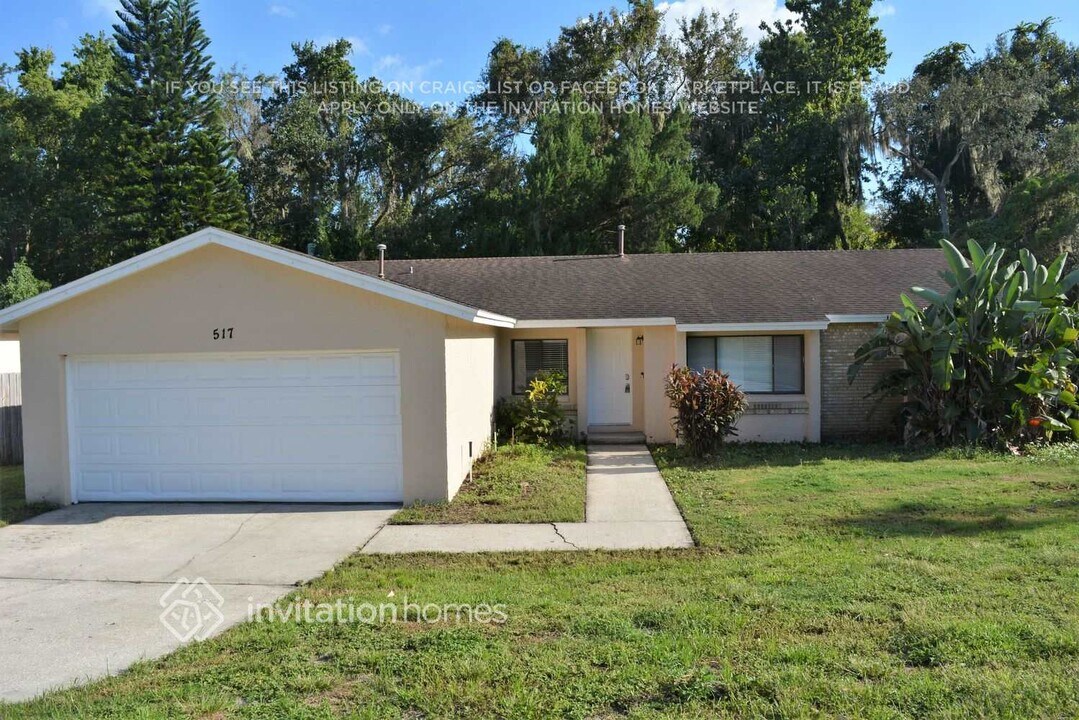 517 Eastport Dr in Longwood, FL - Building Photo