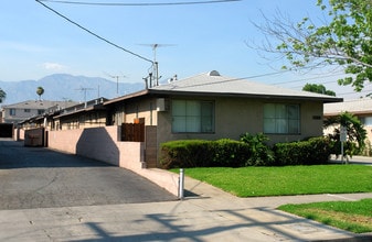 544 W Vesta St in Ontario, CA - Foto de edificio - Building Photo
