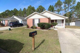 442 Bay Pine Villas Dr in Pensacola, FL - Building Photo