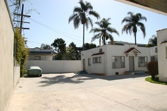 3745 W 27th St in Los Angeles, CA - Building Photo - Building Photo