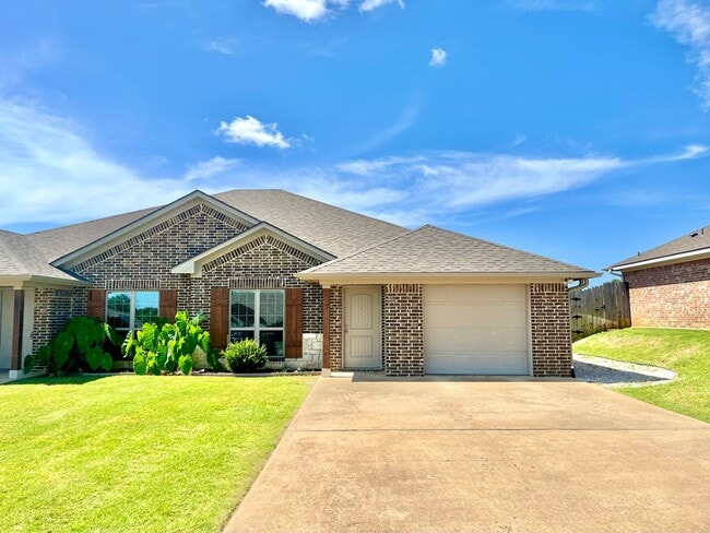 property at 313 Princess Place