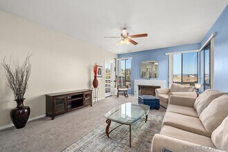 5865 Friars Rd in San Diego, CA - Building Photo - Building Photo