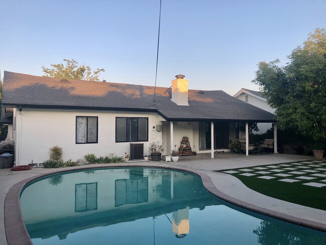 property at 9333 Swinton Ave