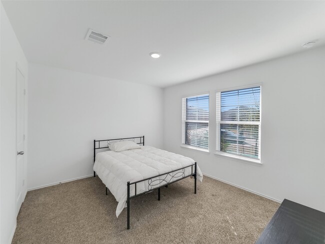 property at 40422 Basalt Elm Rd