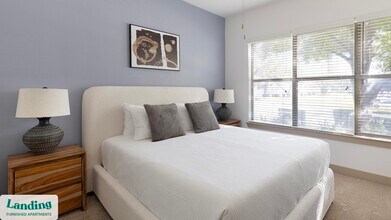 5005 Galleria Dr, Unit 3104 in Farmers Branch, TX - Building Photo - Building Photo