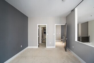 735 Harrison Ave, Unit W104 in Boston, MA - Building Photo - Building Photo