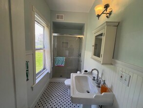 61 Barton St in Millerton, NY - Building Photo - Building Photo