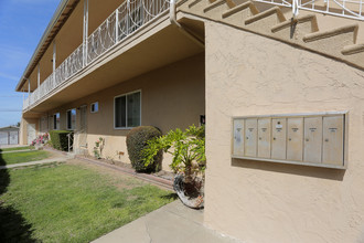 6007 Milton Ave in Whittier, CA - Building Photo - Building Photo