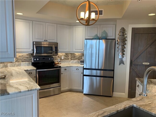 property at 2104 W First St