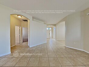 15671 Lemon Fish Dr in Lakewood Ranch, FL - Building Photo - Building Photo