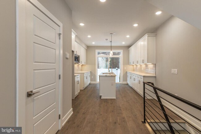141 W Huntingdon St-Unit -A in Philadelphia, PA - Building Photo - Building Photo