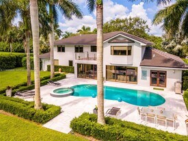 4242 SW 107th Way in Davie, FL - Building Photo