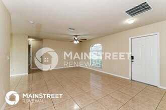 3931 20th St W in Lehigh Acres, FL - Building Photo - Building Photo