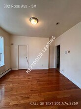 392 Rose Ave in Jersey City, NJ - Building Photo - Building Photo