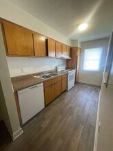 2502 Avent Ferry Rd in Raleigh, NC - Building Photo - Building Photo