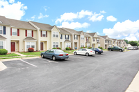 Salem Fields Townhomes in Fredericksburg, VA - Building Photo - Building Photo