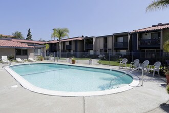 Lake Murray Villa Apartments La Mesa Ca Apartments