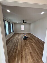 395 W Crocus Dr in Radcliff, KY - Building Photo - Building Photo