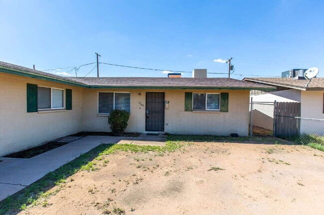 property at 1309 N Arbor Ave