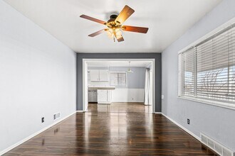 701 S Navajo St in Denver, CO - Building Photo - Building Photo