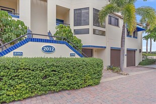 2012 Harbourside Dr