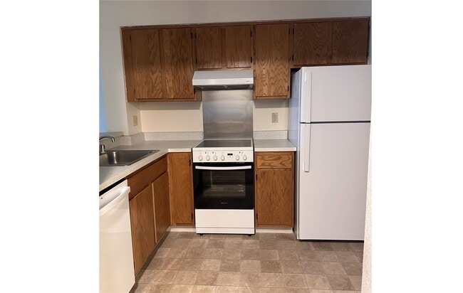 property at 5200 Case Ave