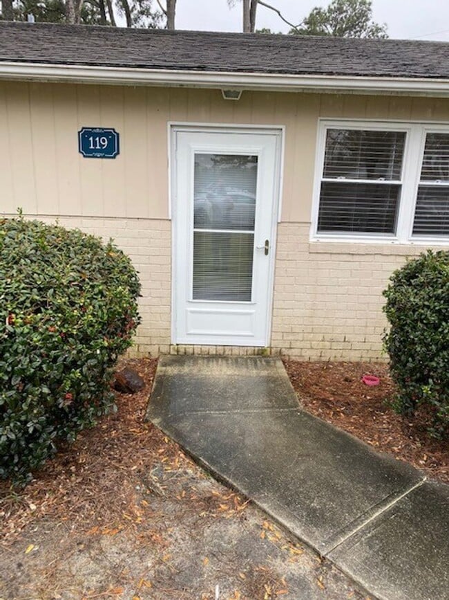 119 Gaddy Dr in Wilmington, NC - Building Photo - Building Photo