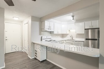 1800 Fenton St in Lakewood, CO - Foto de edificio - Building Photo